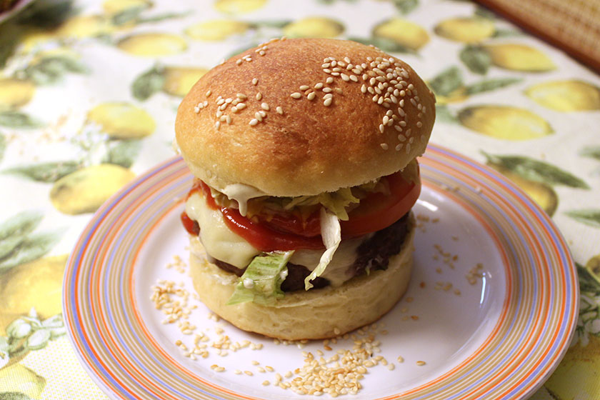 Pão de hambúrguer com fermentação natural